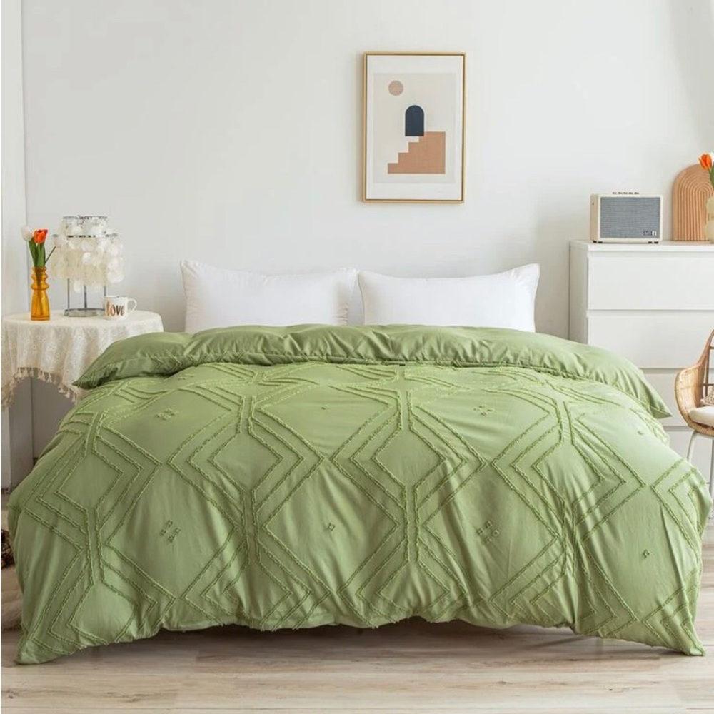 Avacado Green Tufted Duvet Cover